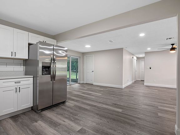 5th image of 2500 Heritage Dr