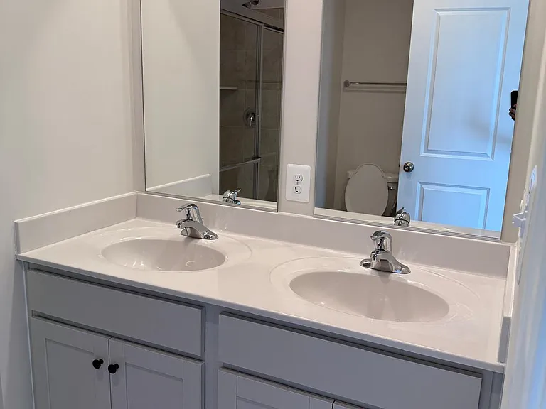 1353 Cedar Valley Rd — Photo 24