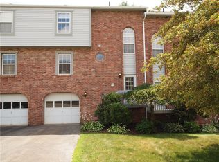 1416 Yorktown Dr, Lawrence, PA