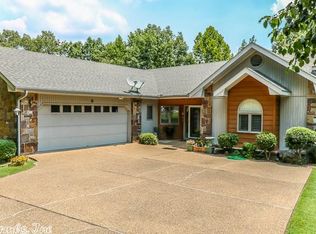 8 Emanuel Pl, Hot Springs Village, AR 71909