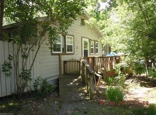94 Top View Dr, Waynesville, NC 28786