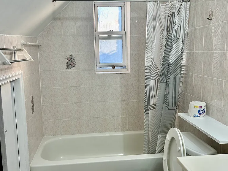 148-06 85th Ave #2 — Photo 9