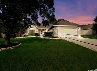 116 River Knl, Castroville, TX 78009