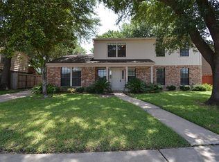 8430 Pine Falls Dr, Houston, TX 77095