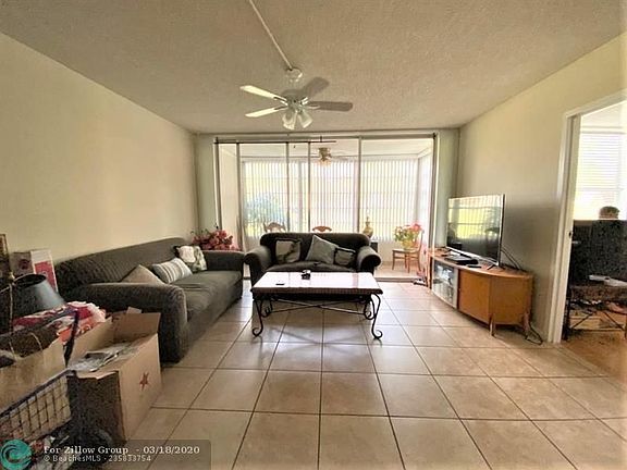 3rd image of 8401 Lagos De Campo Blvd APT 107