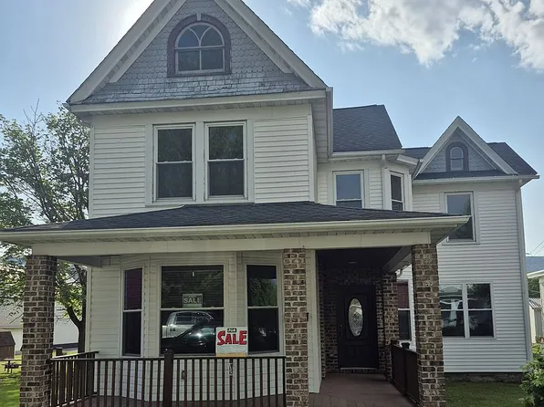 411 S 1st St, Bellwood, PA 16617