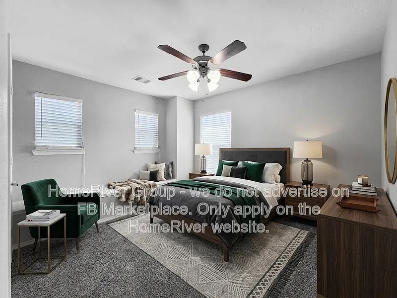 3 bed, 2.5 bath, 1886 sqft, $1,975 — Photo 4