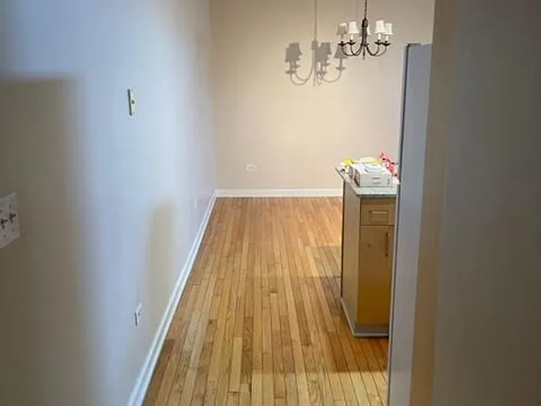 680 N Green St #707 — Photo 5