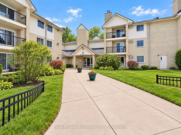 725 Deveron Cres #101, London, ON N5Z 4X3