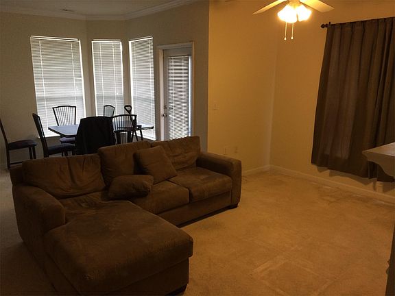 3rd image of 19629 Galway Bay Cir APT 302
