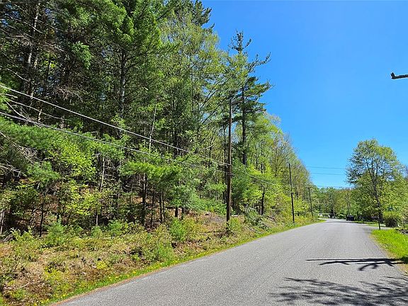 4th image of Hamilton Road