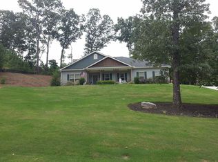 9530 Lee Cir, Gainesville, GA 30506