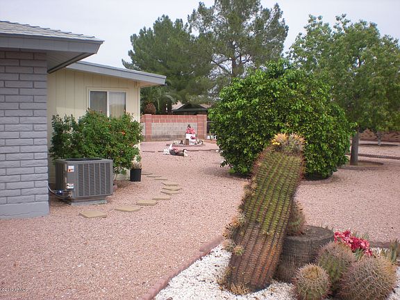 2nd image of 717 S Pico Cir