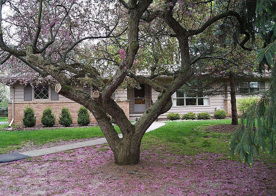 1st image of 1604 River Terrace Dr