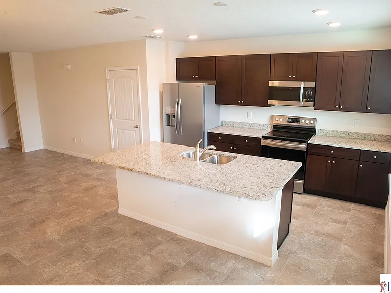 9555 Amber Chestnut Way — Photo 2