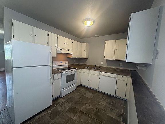 2nd image of 2145 S 5th St W #C
