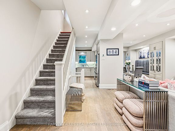 3rd image of 232 Belsize Dr