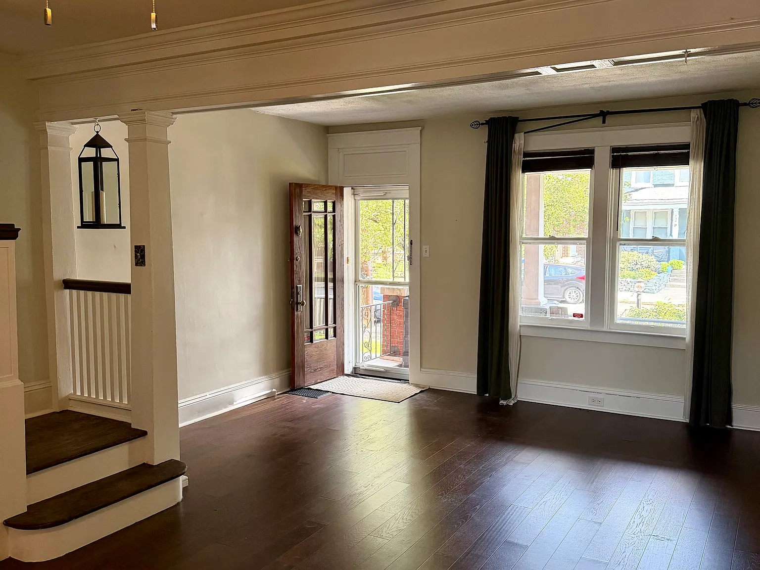 4 bed, 1800 sqft, $1,800 — Photo 2