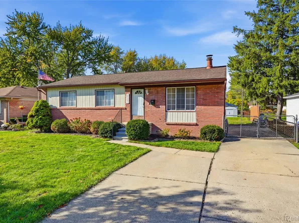 24287 Eleanor Ave, Warren, MI 48089