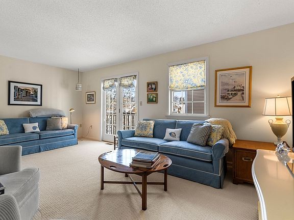 4th image of 6 Weatherly Dr Unit 6