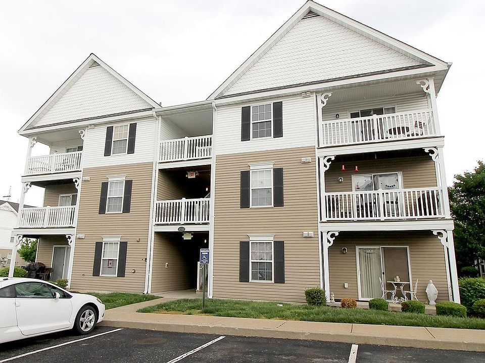 1st image of 9740 Bexley Station Dr #7C