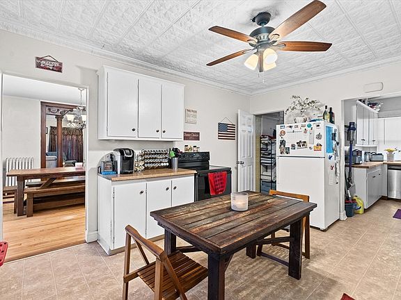 5th image of 31-33 Elm St