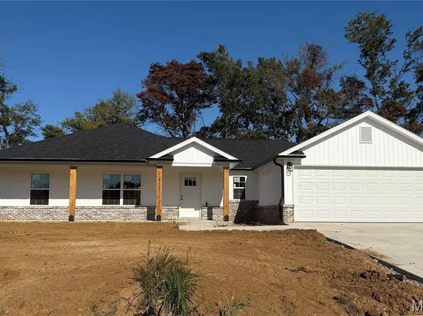 4130 Chapel Rdg, Jackson, MO 63755