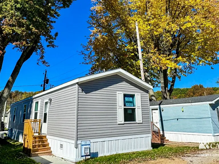 14566 N Red Bud Trl — Photo 3