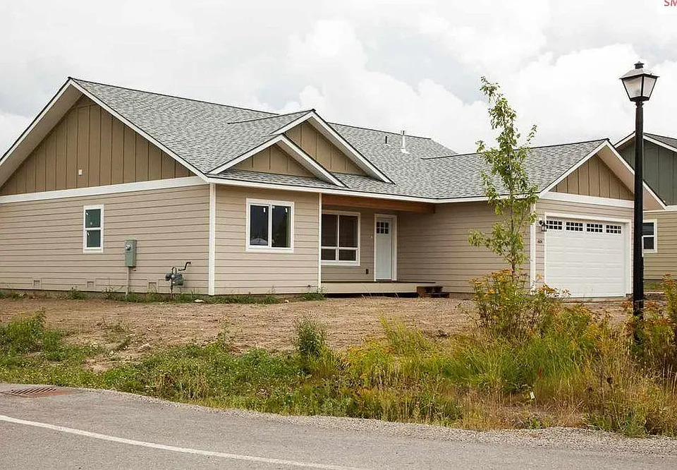 604 N 2nd Ave