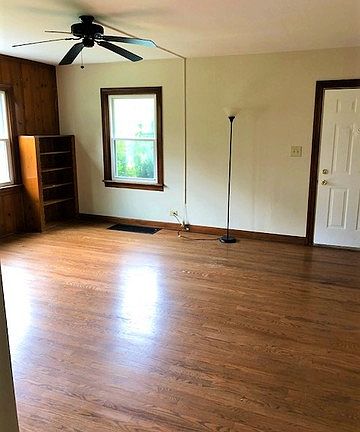 5th image of 17807 Oak Park Ave