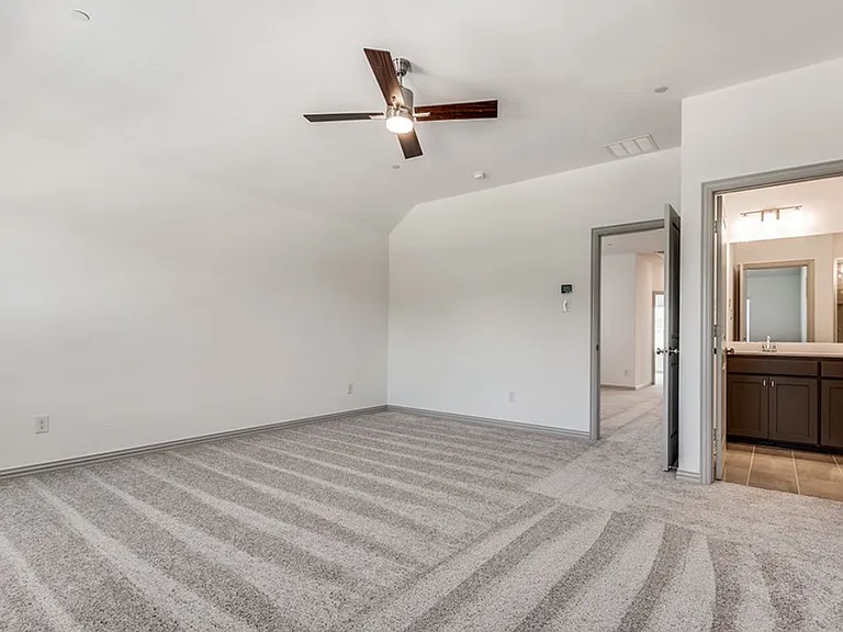 8713 Phoebe Rd — Photo 13