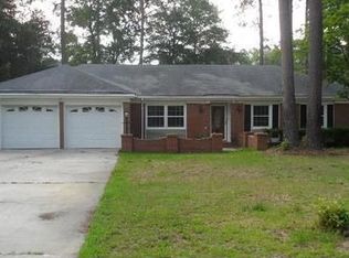 588 Briar Cir, Hinesville, GA 31313