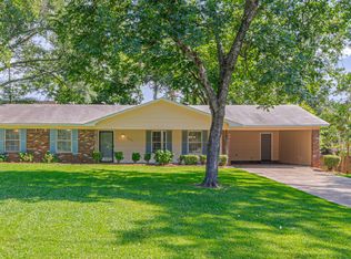 809 Normandy Dr, Clinton, MS 39056