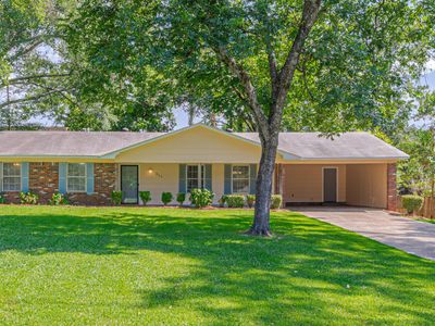 809 Normandy Dr, Clinton, MS, 39056