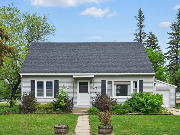 103 Funk Ave, Lakefield, MN 56150