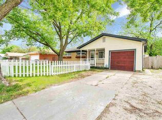 2623 W 25th St N, Wichita, KS 67204