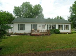 214 Bluff St, Worthington, IN 47471