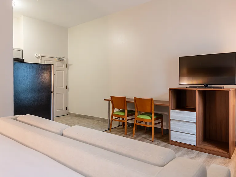Franklin Extended Stay Hotel — Photo 12
