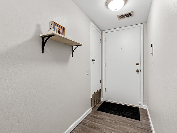 3rd image of 734 W Kilgore Rd APT 101