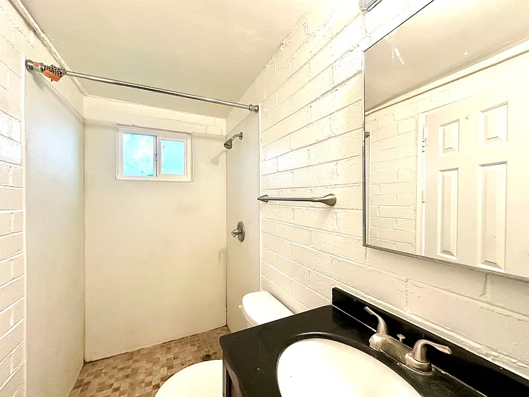 Studios and 1 bedrooms that include all utilities! Off Street Parking and Tile Flooring! — Photo 6