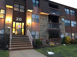 234B Alpine Way, Woodbridge, NJ 07095