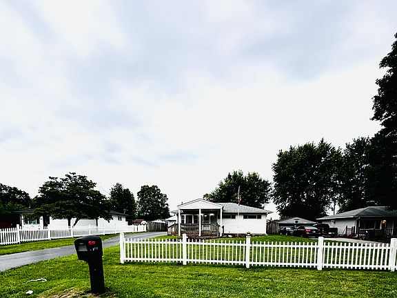 5th image of 4001 Alden Ave