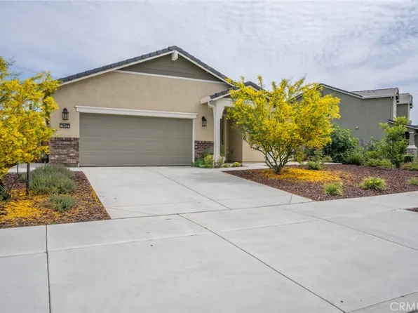 2453 Creekview Dr, Merced, CA 95340