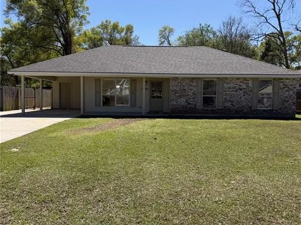 17588 Alack Dr, Hammond, LA 70403