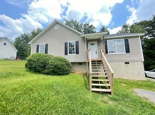 158 E Plantation St, Chatsworth, GA 30705