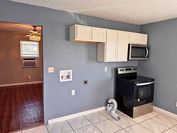 5th image of 1310 Kell East Blvd
