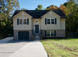 6641 Bay Circle Dr, Knoxville, TN 37918