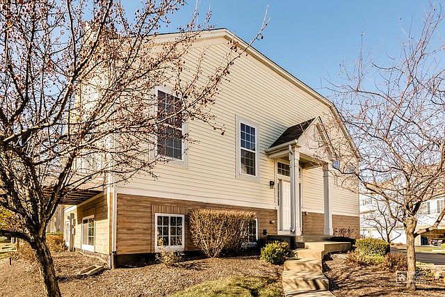 1st image of 1750 Dogwood Ln #1750