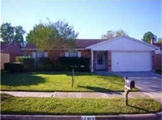 17619 Wolf Hollow Dr, Houston, TX 77084