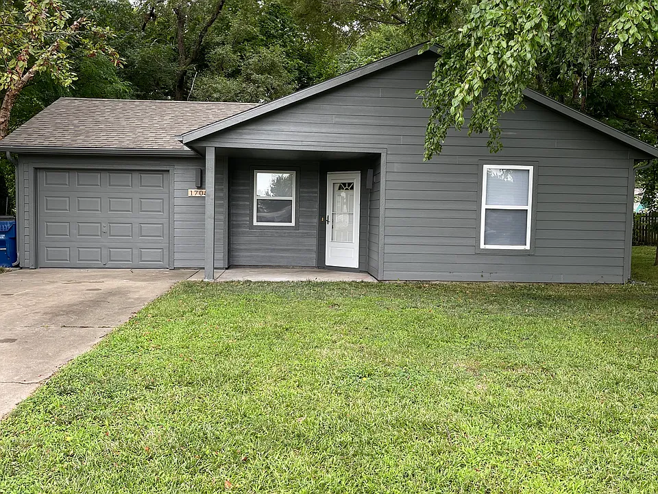 1705 Atherton Ct